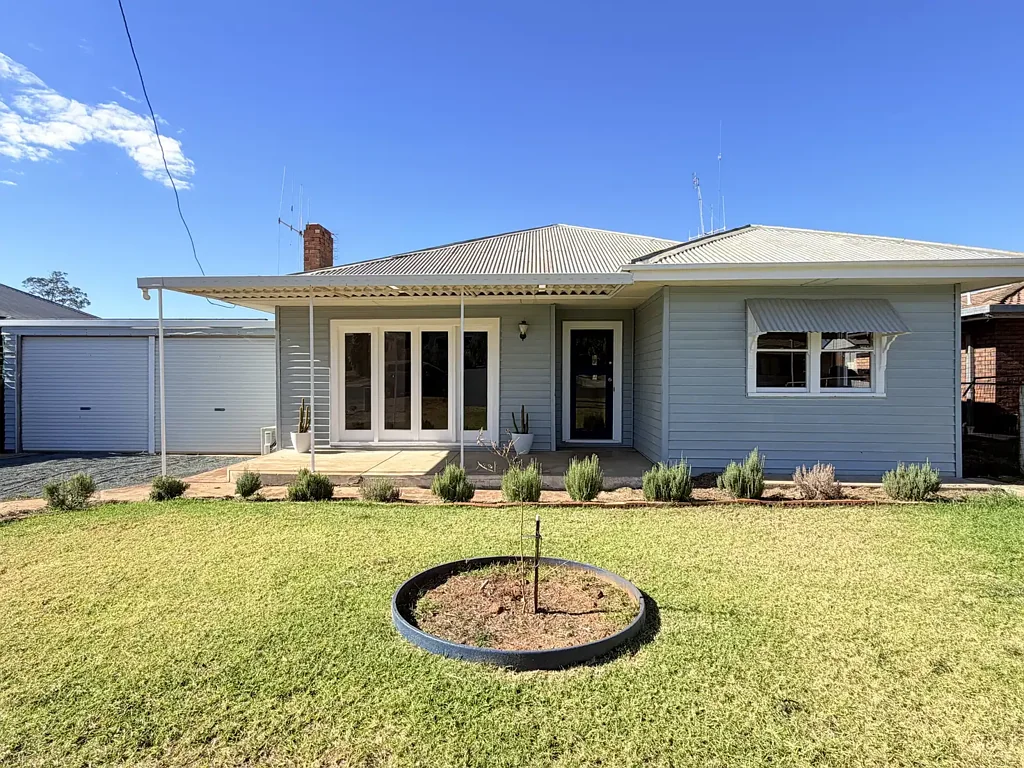Ray White Real Estate Parkes