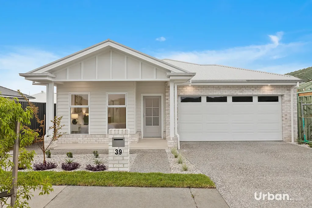 39 Bowral Crescent, Tullimbar, NSW 2527