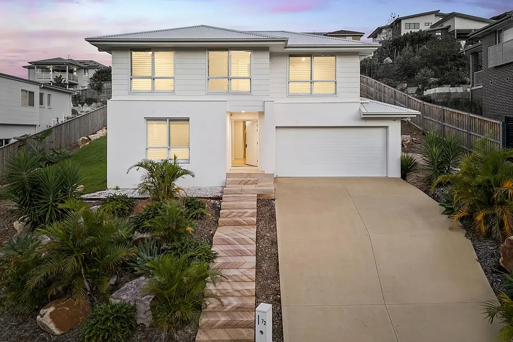 Terrigal 5ห้องนอน Elevated Mediterranean-inspired family living in Terrigal