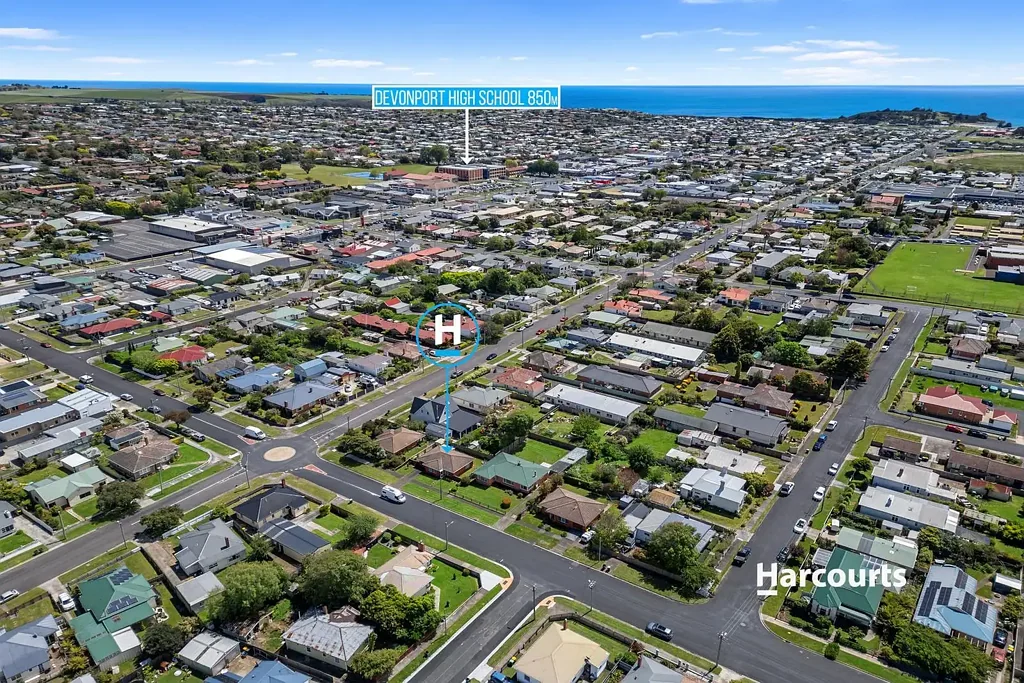 18 Tasman Street, Devonport, TAS 7310
