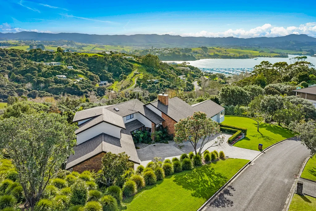 Sandspit 5ਬੈੱਡਰੂਮ Space, Views & Exceptional Family Living