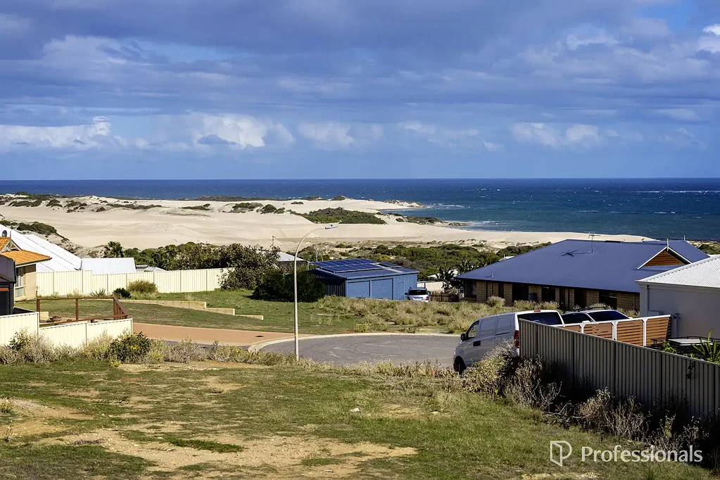 Wandina  Elevated Coastal Block with Stunning Ocean Views