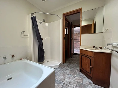 2/87 Inkerman Street, Maryborough, VIC 3465, 2 Bedrooms, 1 Bathrooms, Unit