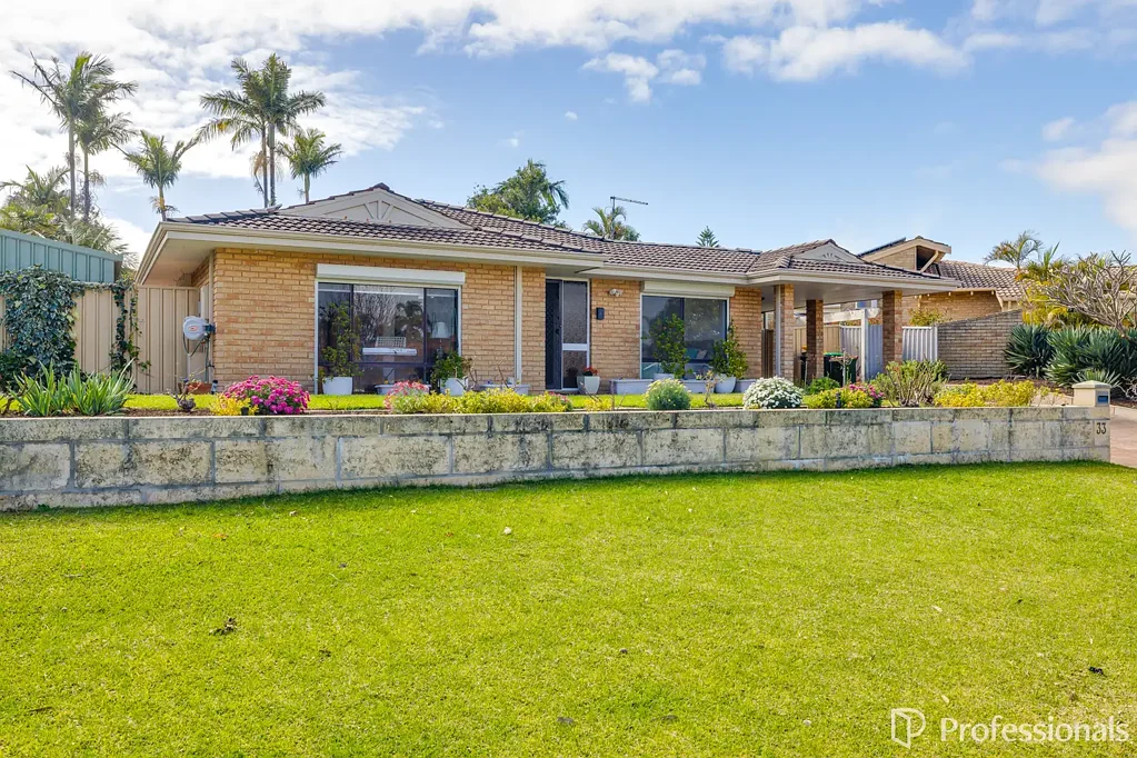 Ballajura 4Moenga Ultimate Family Oasis!