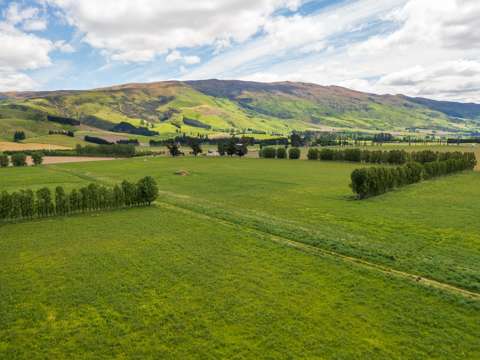 Ettrick  Land of Opportunity