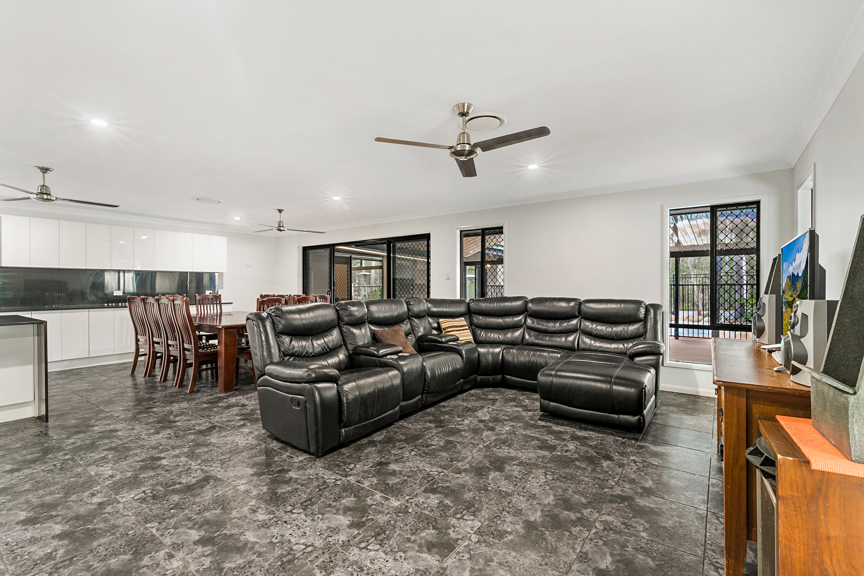 53 CARDWELL ST, FOREST LAKE QLD 4078, 0 phòng ngủ, 0 phòng tắm, House