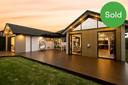 70 Magellan Rise, Flagstaff