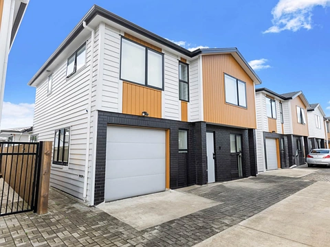 Papatoetoe 4房  Spacious Living in a Prime Location!