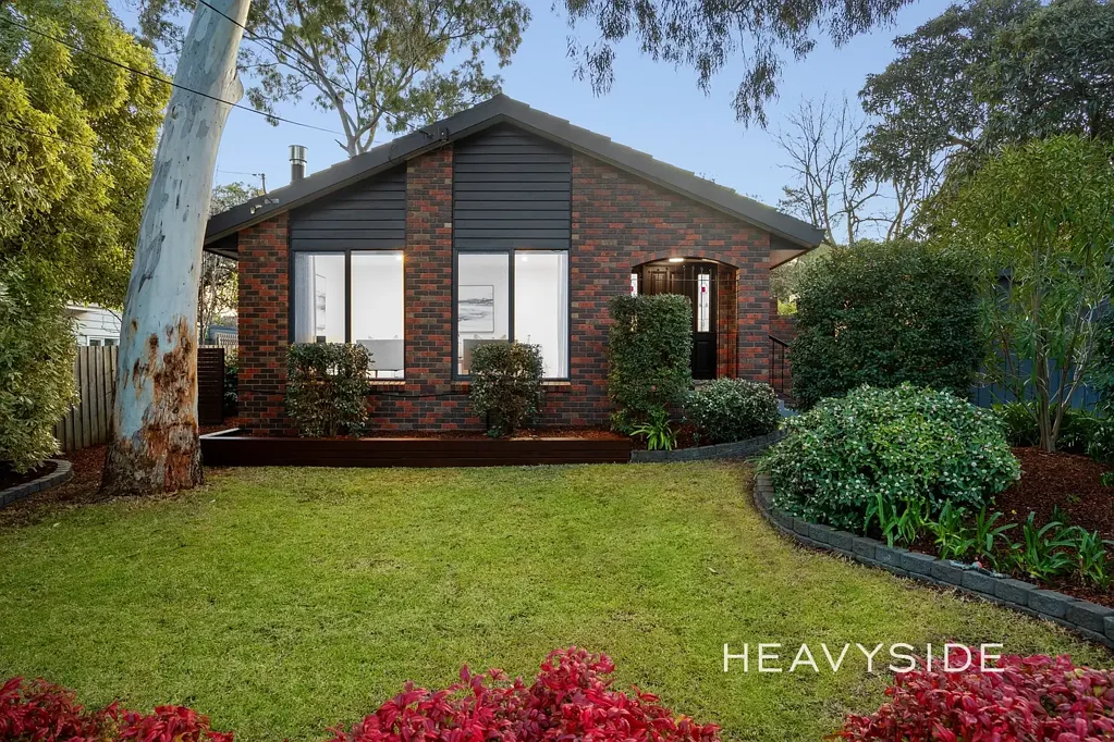 12 Oliver Avenue, Blackburn, VIC 3130