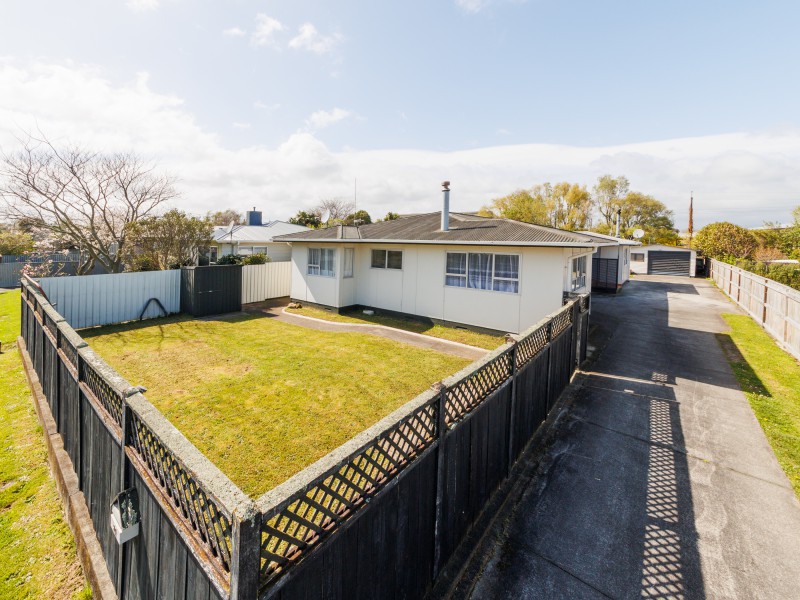 34 Geraldine Crescent, Cloverlea, Palmerston North, 3 phòng ngủ, 0 phòng tắm, House