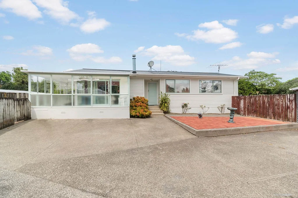 86 Lauderdale Road, Birkdale, North Shore City, Auckland