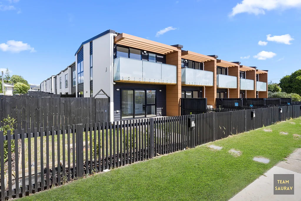 Manurewa 2Moenga Modern 2-Bedroom Home in Manurewa!