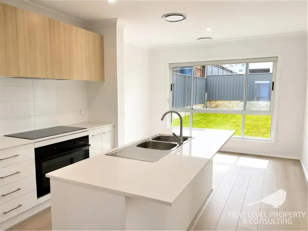 Modern, low-maintenance home