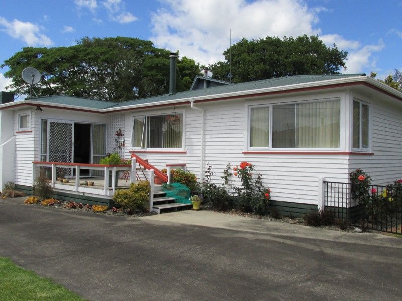 138 College Road, Edgecumbe