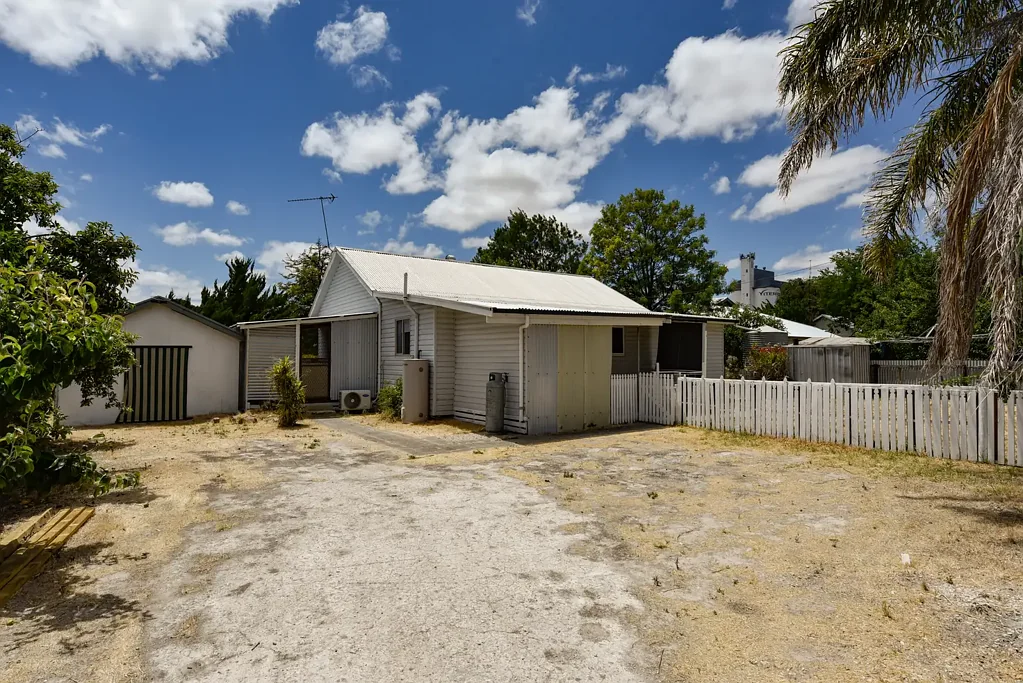 2 Bedroom Unit Available Now!