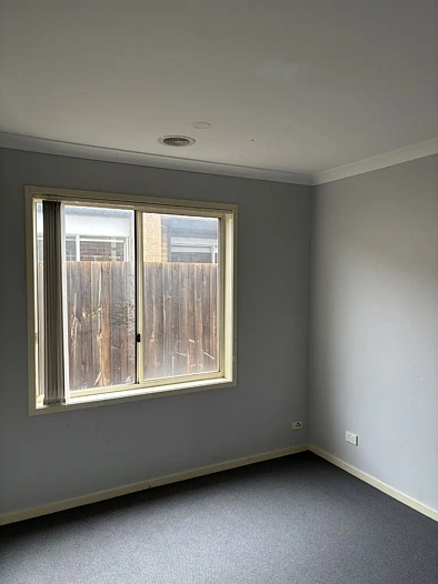 17 Mapleton Boulevard, Melton South, VIC 3338, 4房, 2浴, House