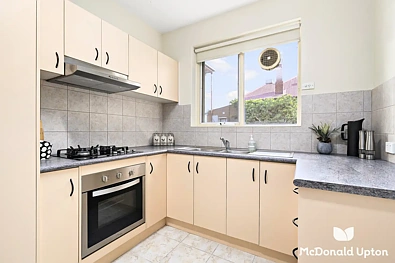 7/6 Ormond Road, Ascot Vale, VIC 3032, 2 Bedrooms, 1 Bathrooms, Apartment