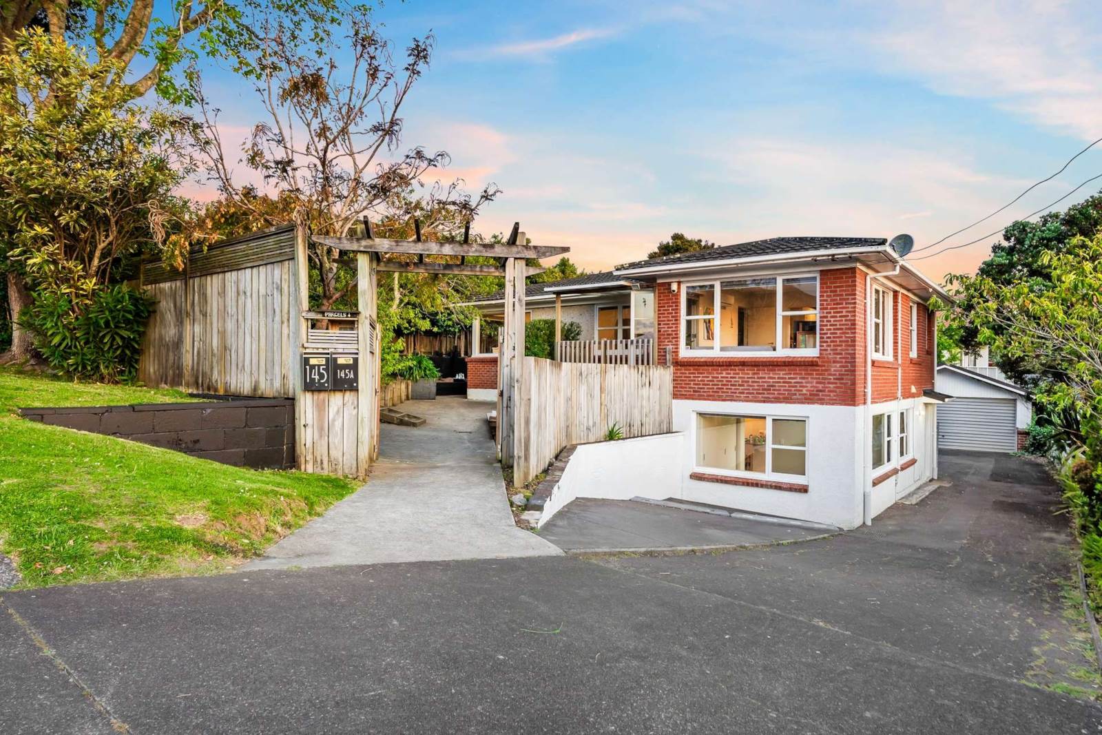 145 Hutchinsons Road, Bucklands Beach, Auckland - Manukau, 5 Schlafzimmer, 0 Badezimmer, House