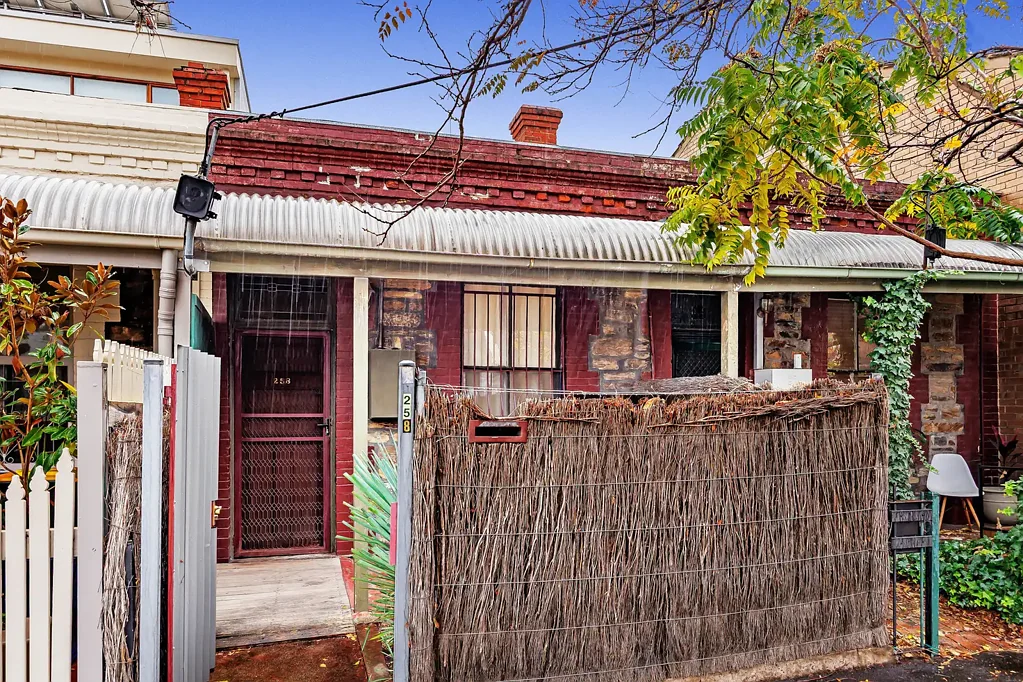 Character Home In The Heart Of The CBD