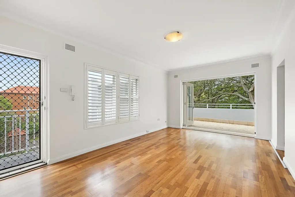 DEPOSIT TAKEN - Stunning Beachside Apartment with Spacious Entertaining Deck!