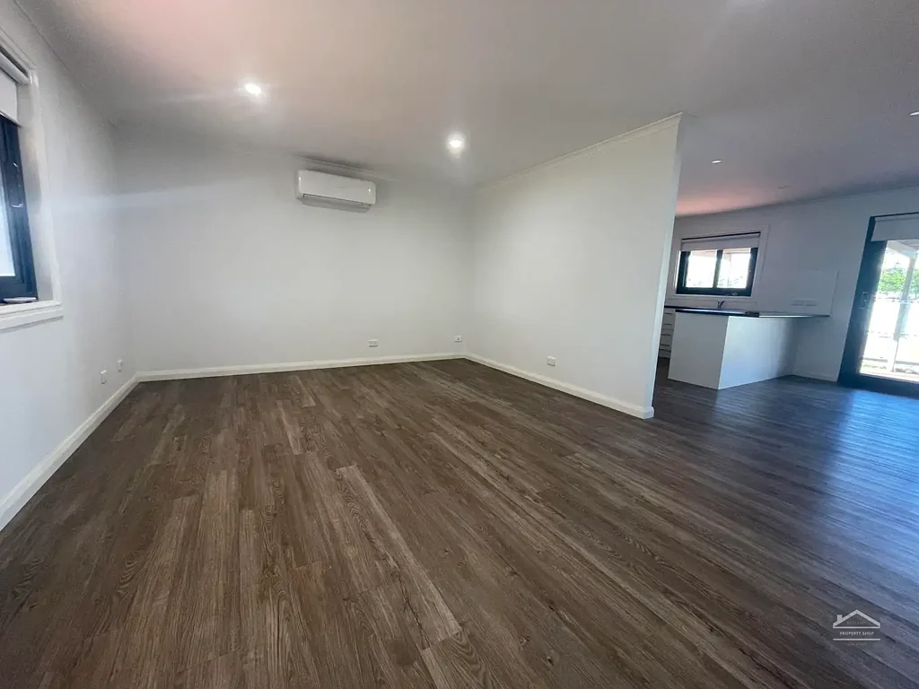 LARGE 6x2 Brick Home!