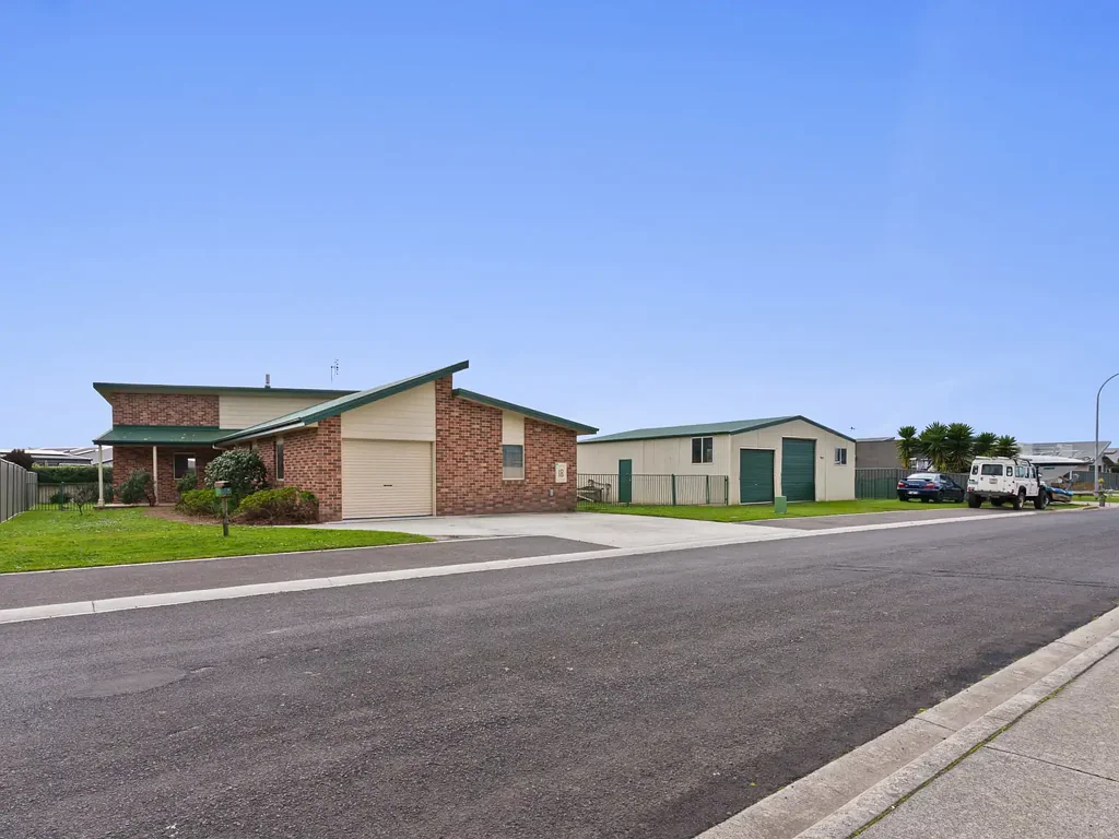 Turners Beach 4Habitaciones Space, Lifestyle & Shed Envy in Sought-After Turners Beach