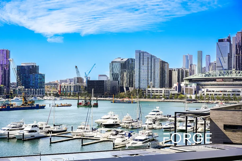 Docklands 2침실 Perfectly North-Facing Waterfront Apartment with Breathtaking Harbour Views