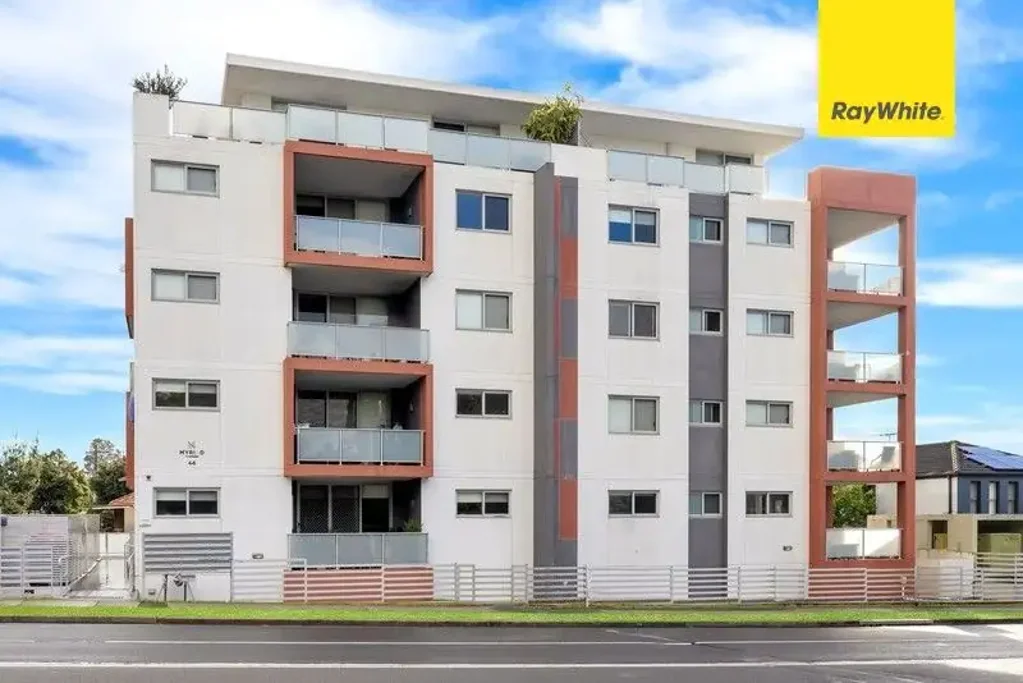 Merrylands 1 Bedroom Not a cent to spend!!!!