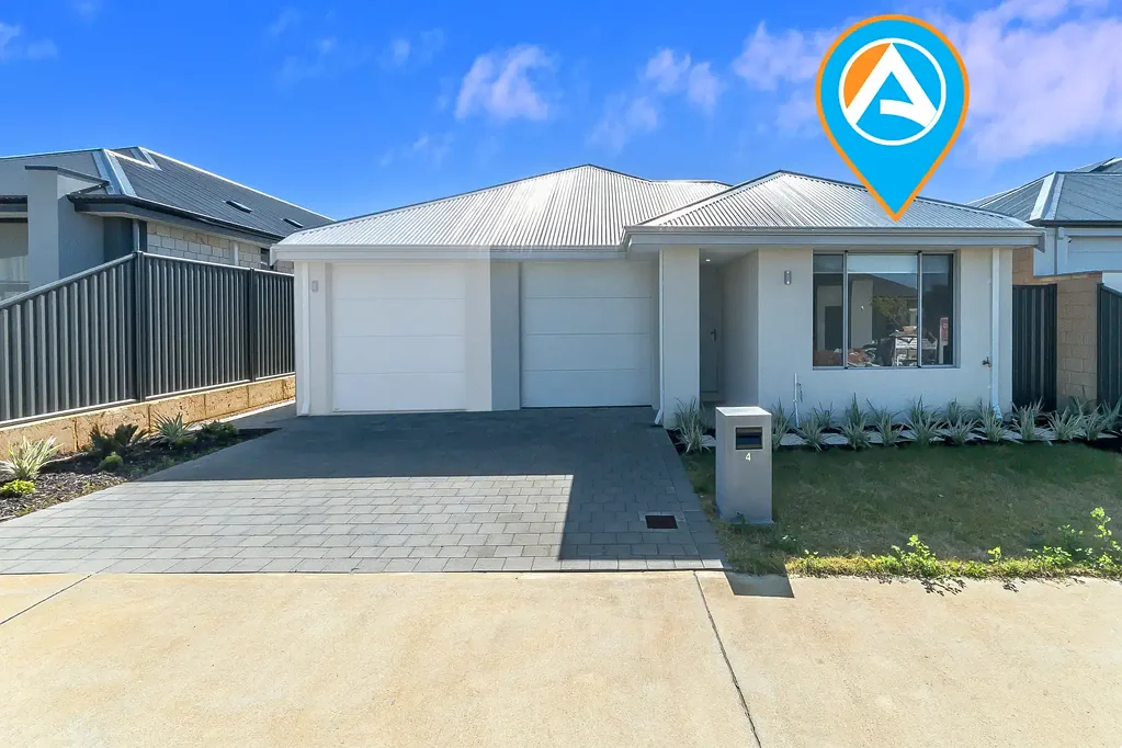 MODERN FAMILY LIVING WITH LOW-MAINTENANCE APPEAL IN THE HEART OF BALDIVIS