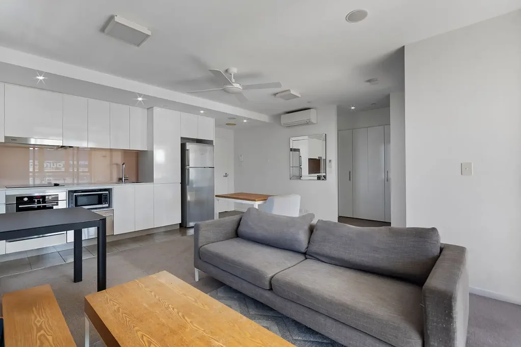 Bowen Hills 1 Bedroom Fully Furnished Contemporary Urban Living at Bowen Hills