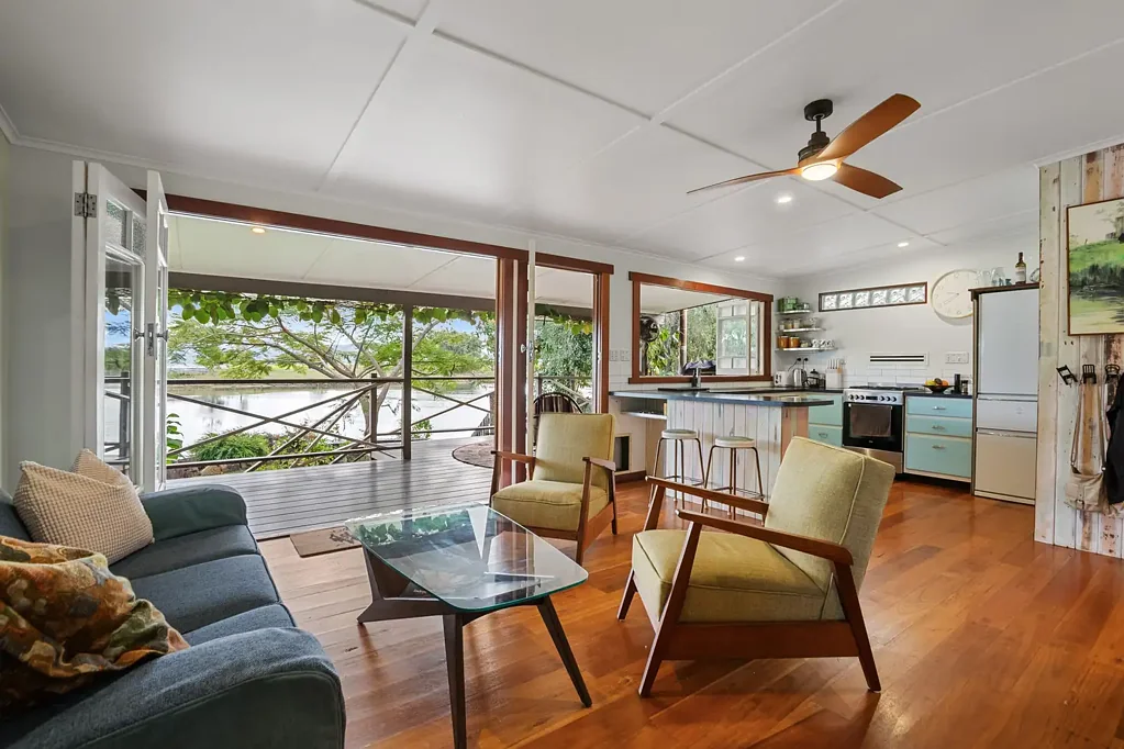 South Murwillumbah 2房  A Serene Riverfront Escape with Soul