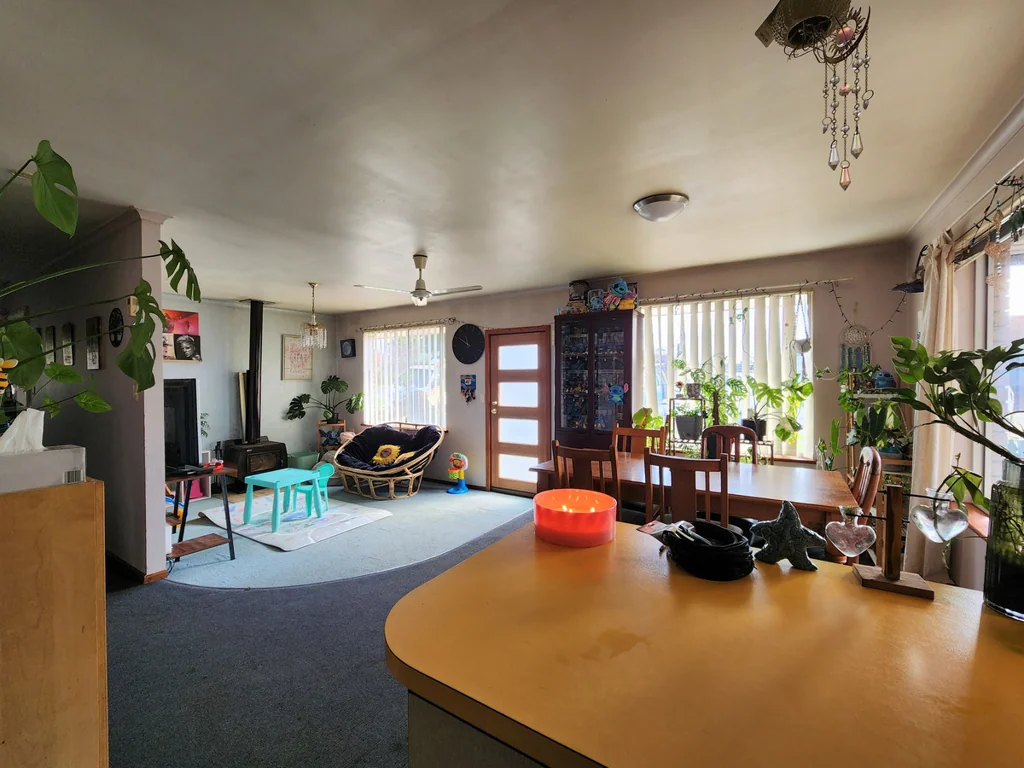 5 Lorenzo Way, Orana, WA 6330
