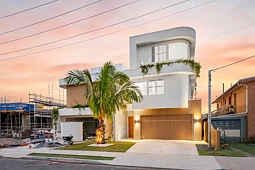 2/92 Pearl Street, Kingscliff