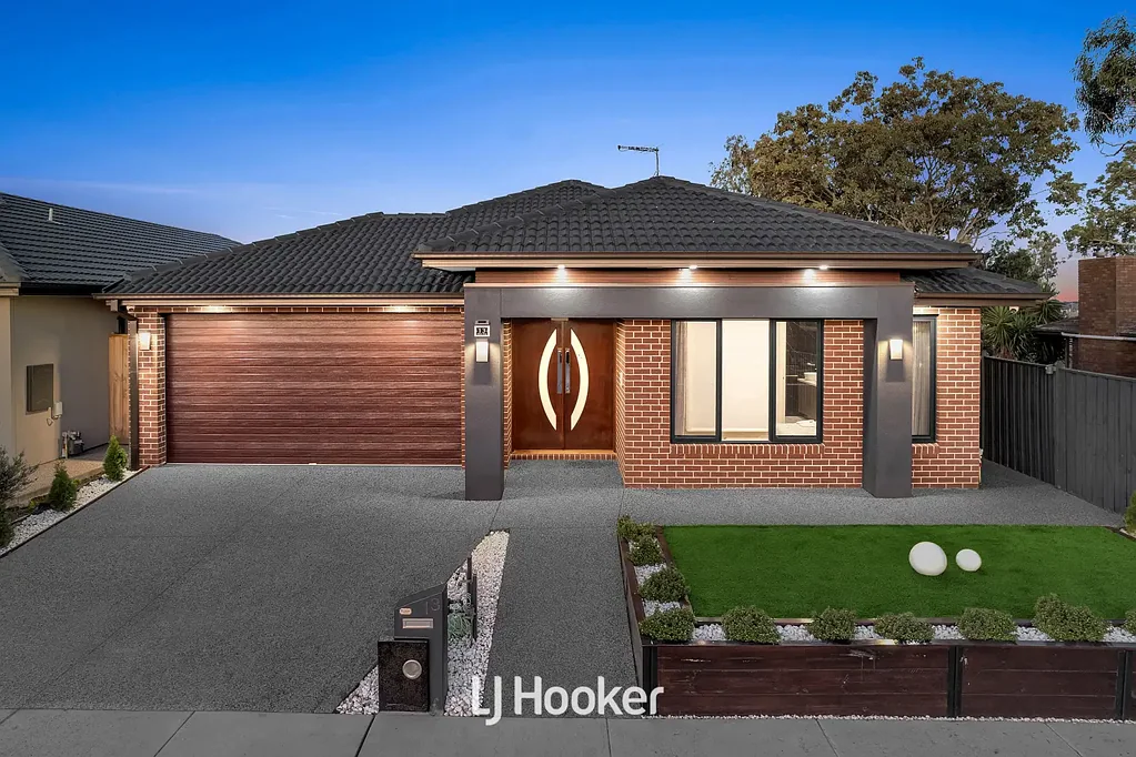 Clyde North 4房  Modern Family Living in a Prime Clyde North Location