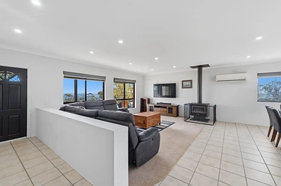 3779 Olympic Highway, Junee, NSW 2663, 5 phòng ngủ, 2 phòng tắm, House