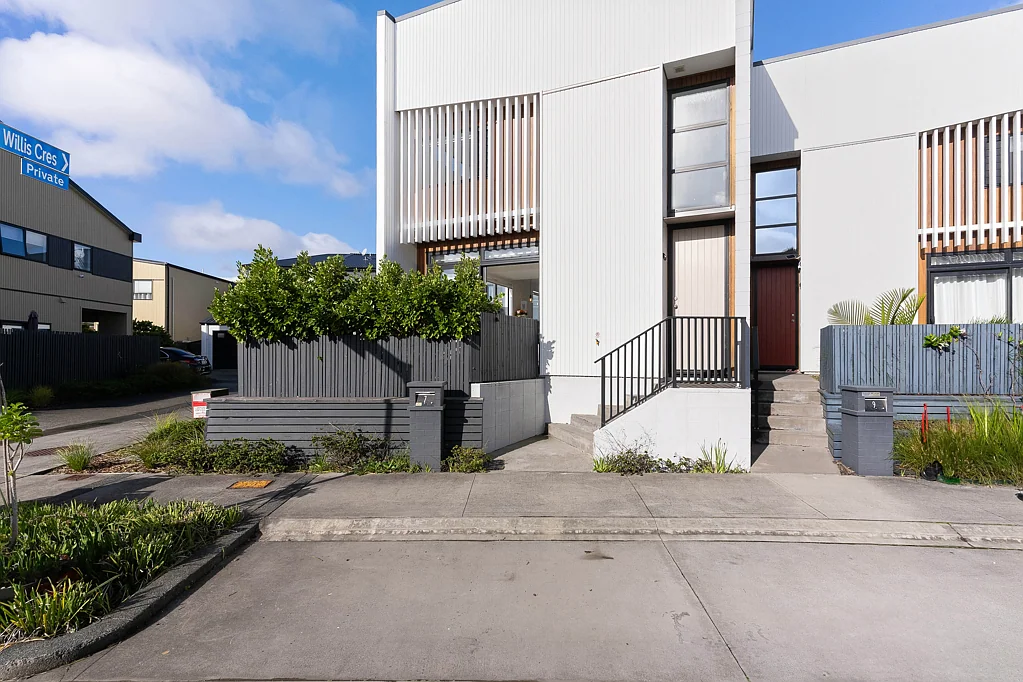 Hobsonville 3ห้องนอน Classic Builders Home - Everyday Ease