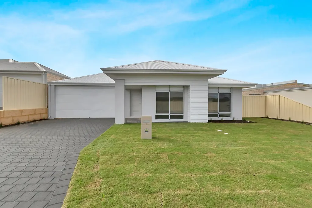 Four Bedroom Home in Dawesville
