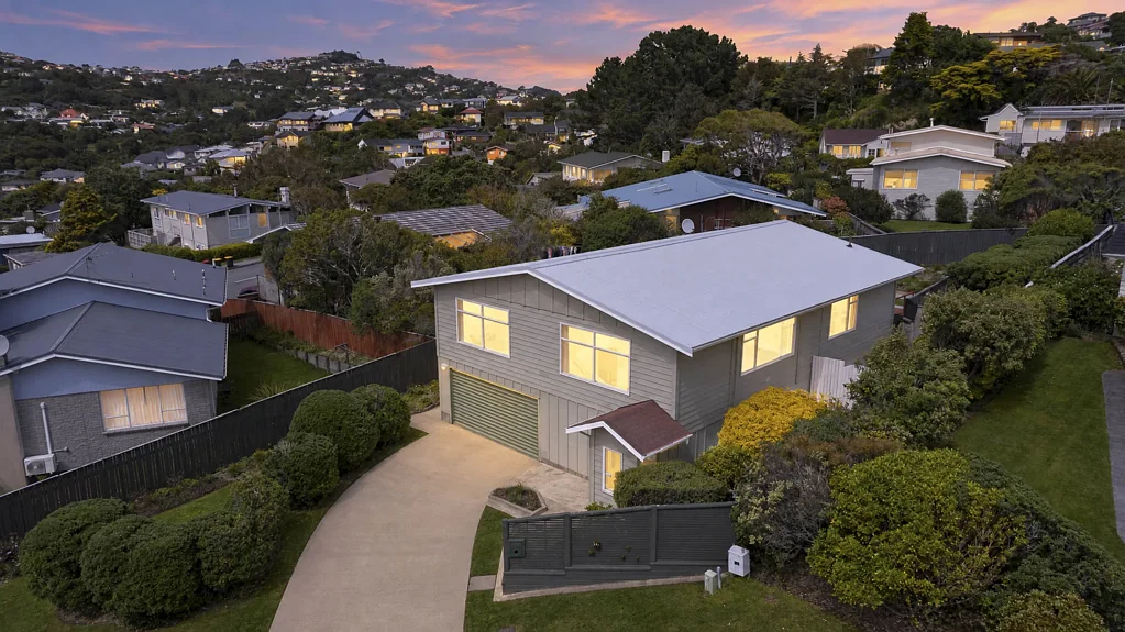 Churton Park 3ਬੈੱਡਰੂਮ Immaculate Three Bedroom Sun Trap