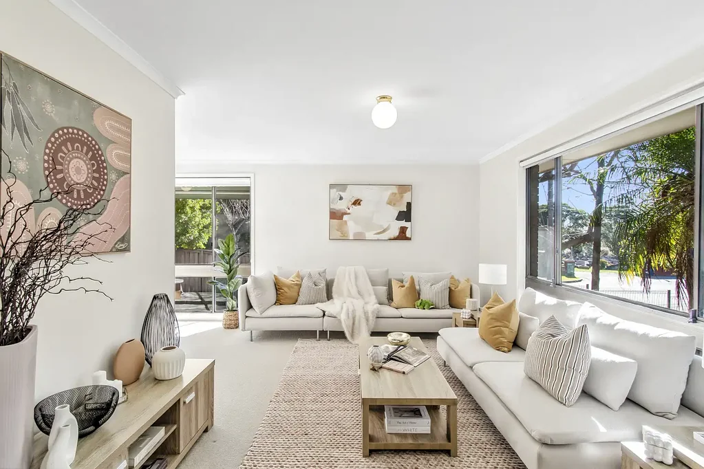 Frenchs Forest 3غرفة نوم Original Charm, Corner Block & Endless Potential