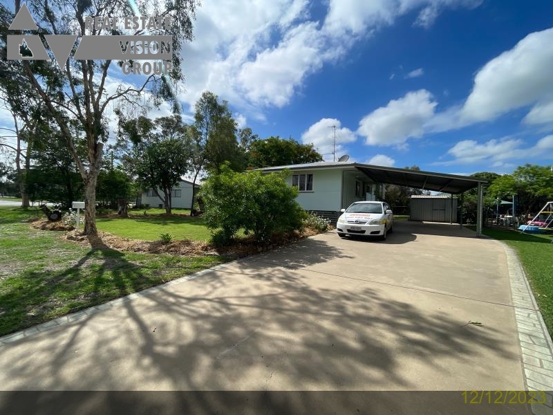 4 SEEMAN ST, BLACKWATER QLD 4717, 0 غرف, 0 حمامات, House