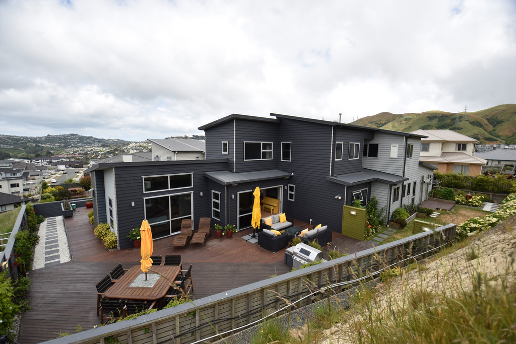 39 Mauldeth Terrace, Churton Park, Wellington, 5 Kuwarto, 3 Banyo