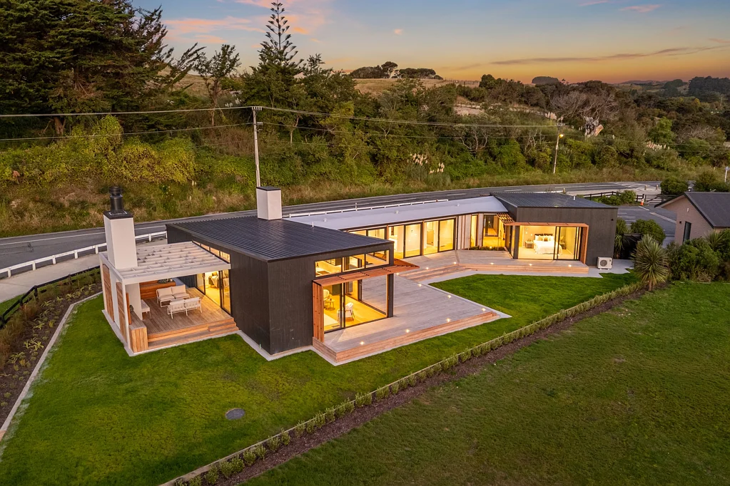 Pauatahanui 4房  NEW BUILD, NEXT-LEVEL LUXURY