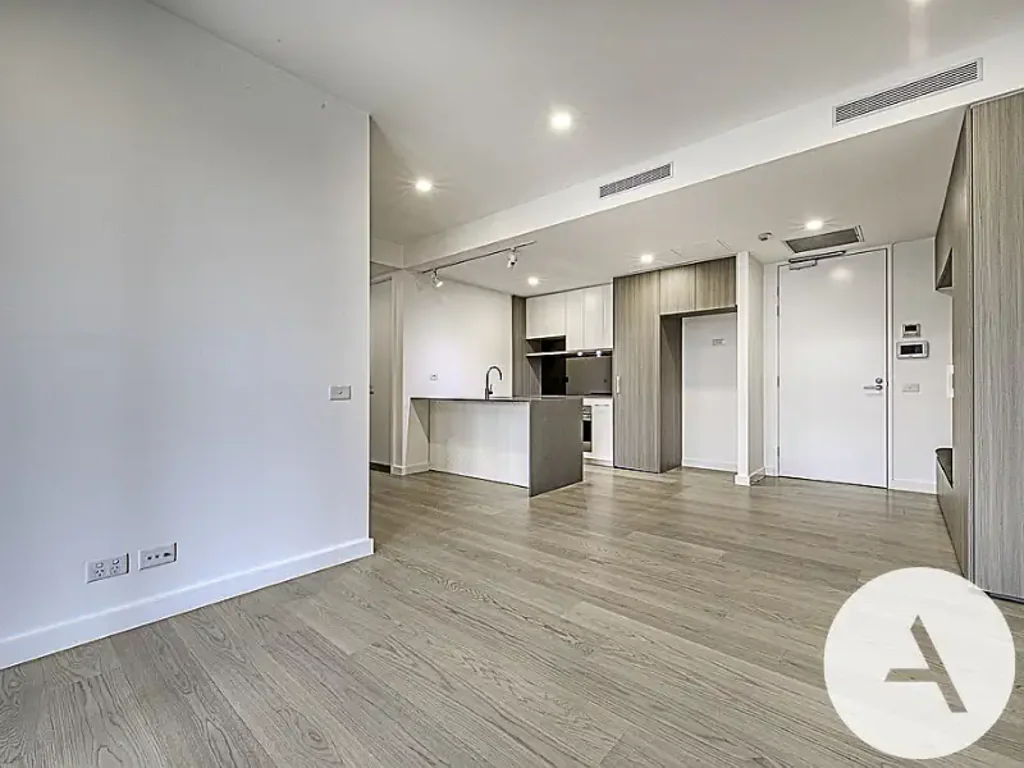 One-Bedroom Apartment in Sought-After Campbell Precinct