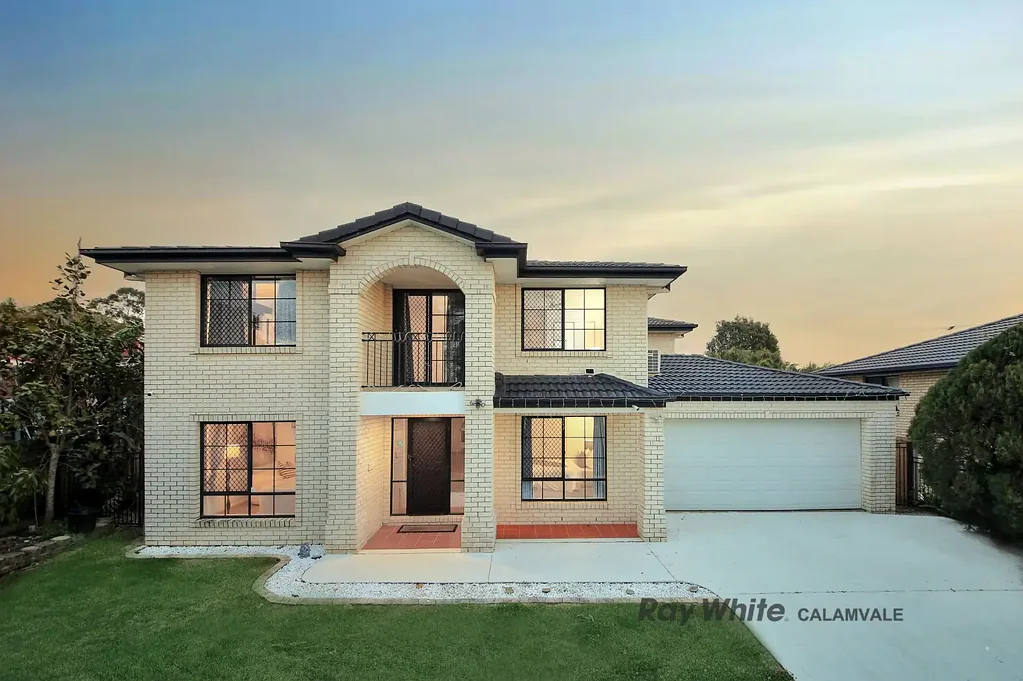Kuraby 5ਬੈੱਡਰੂਮ Elevated Elegance, Family Functionality, and Effortless Entertaining in Kuraby