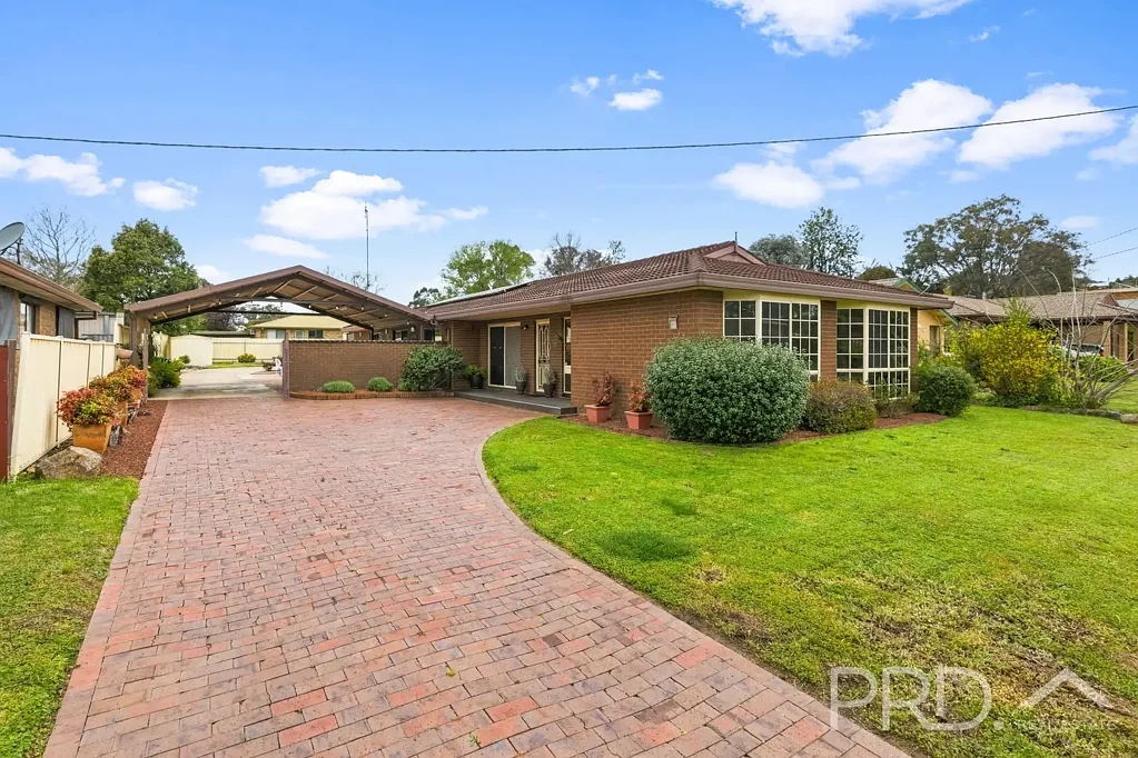Tumut 3Phòng ngủ Versatile Family Home!