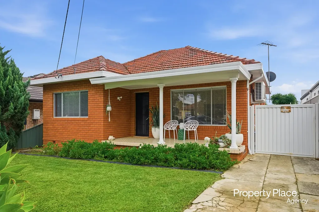 18 Henderson Avenue, Panania, NSW 2213