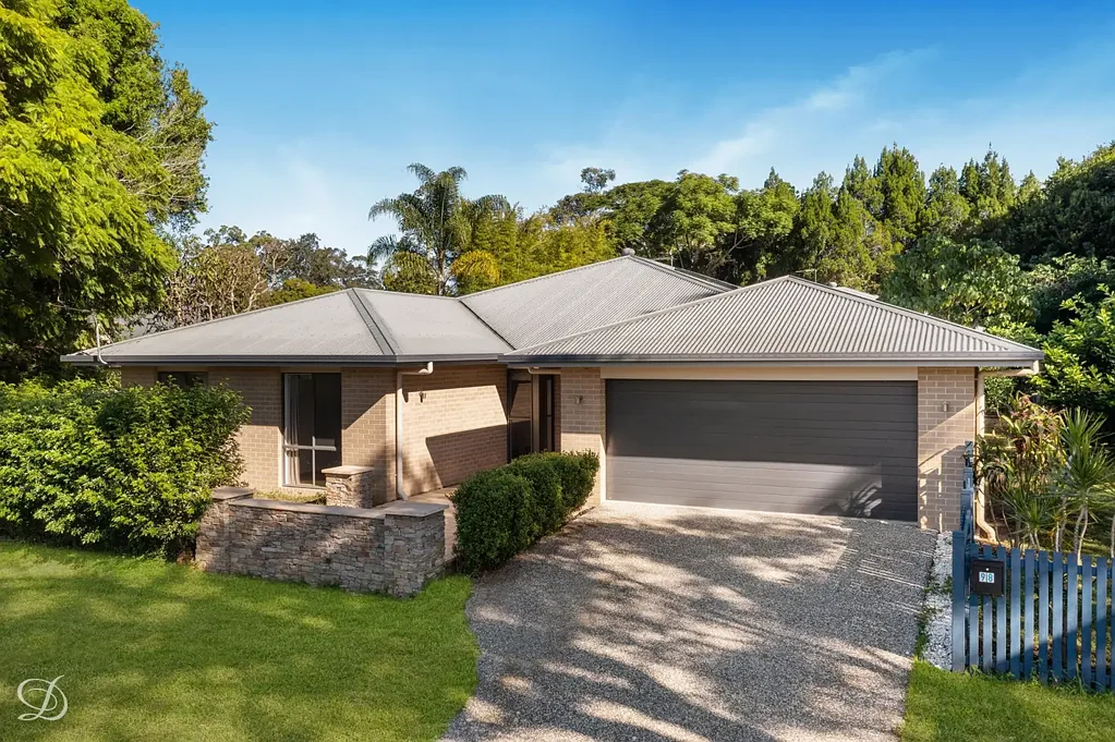 Large family Home In Tranquil Setting