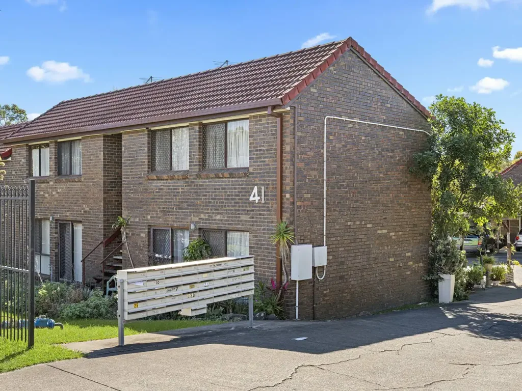 Woodridge 1Habitaciones Effortless Investment Opportunity in Convenient Woodridge Locale