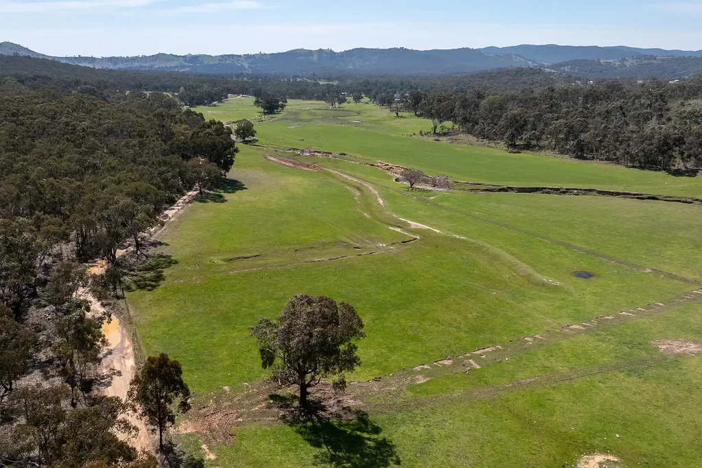 Mudgee Peaceful Country Retreat Opportunity, 4.46 Freehold Acres