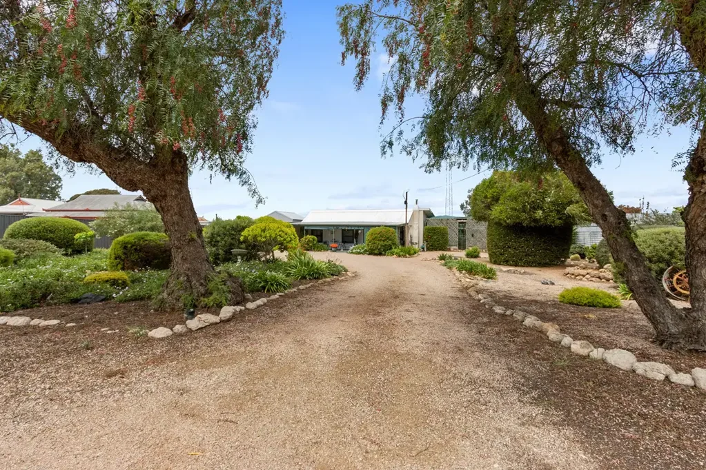 52 Kadina Road, Moonta, SA 5558